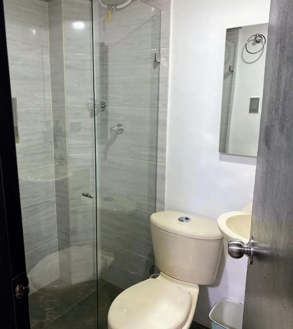 Apartamento 3 Habitaciones Cerca Al Parque Del Poblado Medellín 0*,  Colombia